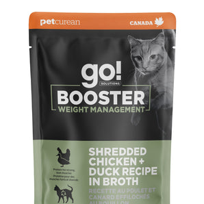 Nourriture humide pour chats PETCUREAN GO! BOOSTER  Formule Contrôle du poids - Recette de poulet effiloché et canard avec sauce. 71 g. Choix de quantités.