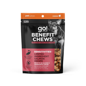 Gâteries tendres pour chiens PETCUREAN GO! BENEFITS CHEWS. Formule "Sensitivities LID". Ingrédients limités. Recette au saumon. 170 g.