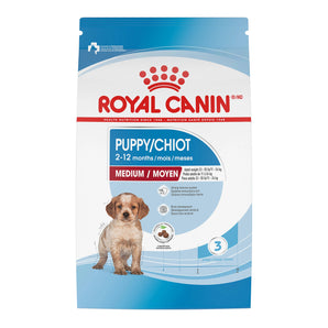 Nourriture sèche Royal Canin pour chiots de races de taille moyenne (2 à 12 mois). Formule du soutien du système immunitaire. Choix de format.