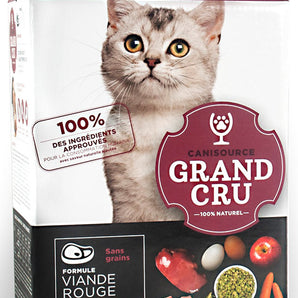 Nourriture gourmet déshydratée pour chats Canisource Grand Cru. Repas de viande rouge. Choix de format.