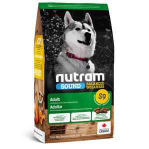 Nutram S9 Sound Balanced Wellness adult dog food. Lamb and barley. Format choice.