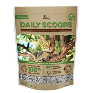 Litière pour chats Daily Scoops Cat Love faite de papier recyclé. Choix de format.  Une surcharge de transport est incluse dans le prix.