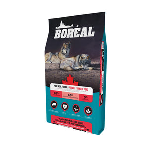 BORÉAL dog food with oats and barley. Traditional pork mix. Choice of formats.