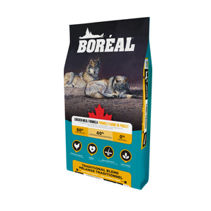 BORÉAL dog food with oats and barley. Chicken meal formula. Choice of formats.