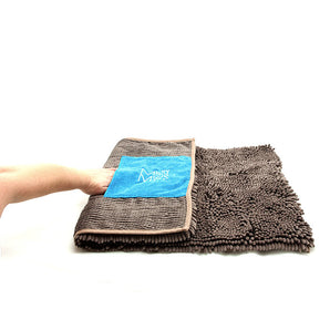 Messy Mutts Deluxe Microfiber Dog Towel. Choice of sizes.