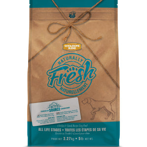 TROUW NUTRITION NATURALLY FRESH dog food. Chicken and duck. Choice of formats.