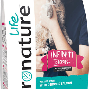 Pronature Life dry cat food. Formula for all breeds and life stages. Boneless salmon recipe. Format choice.